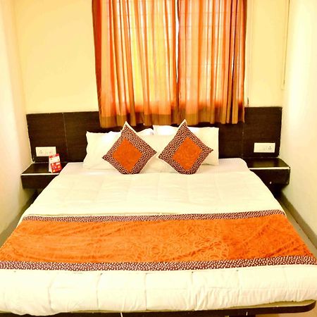 Hotel Vijay Nagar Indaur Kültér fotó