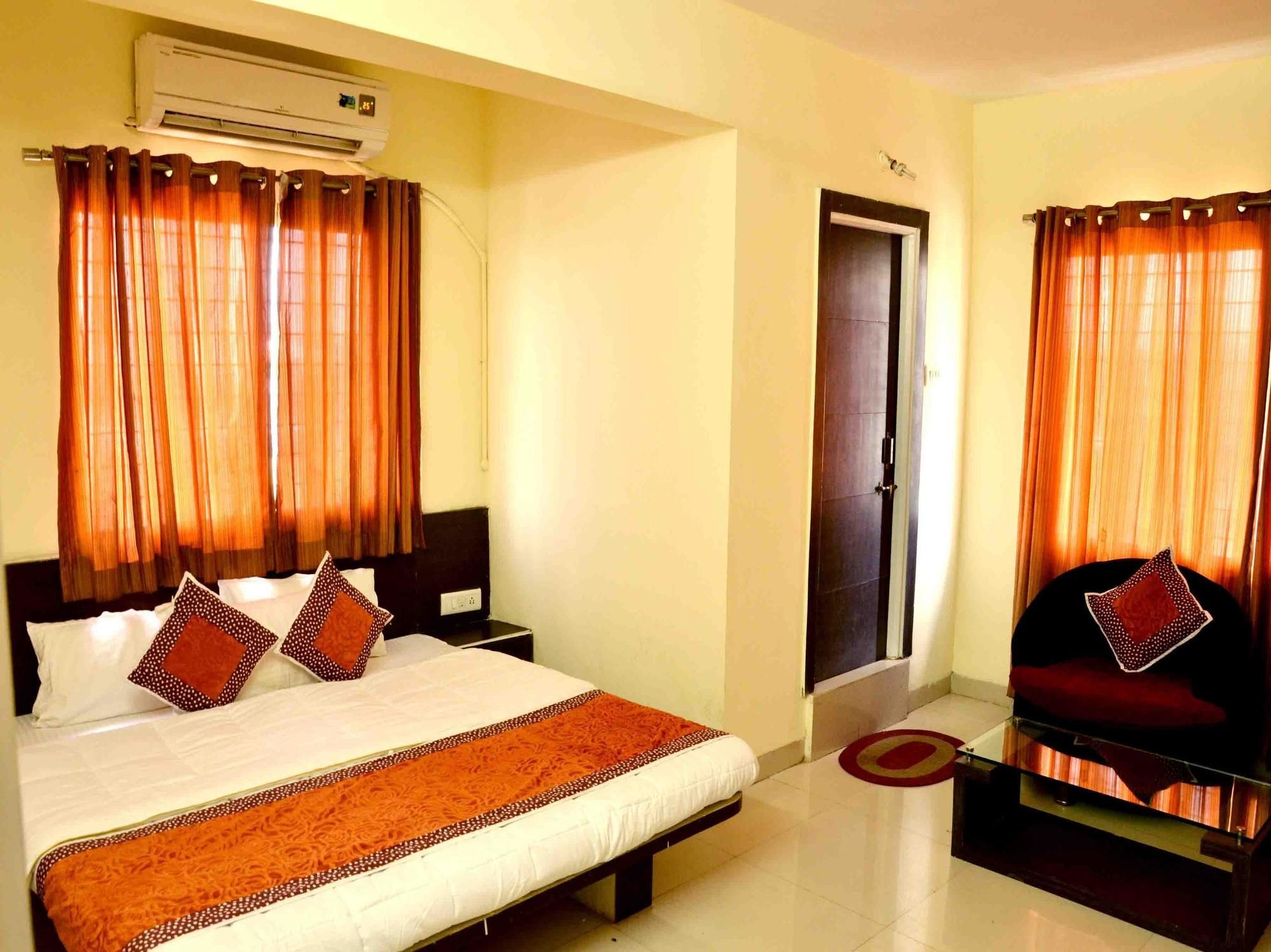Hotel Vijay Nagar Indaur Kültér fotó